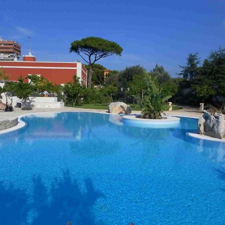 Hotel Executive L'Orangerie Bb Bari Zewnętrze zdjęcie